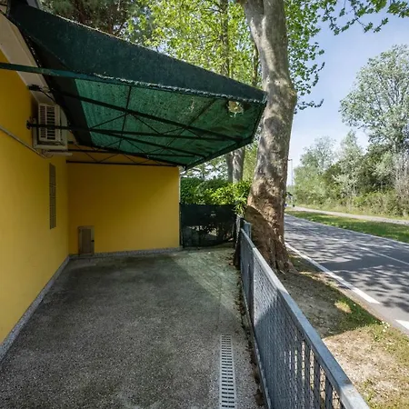 Dinky Quadrilocale * Lo Stallone